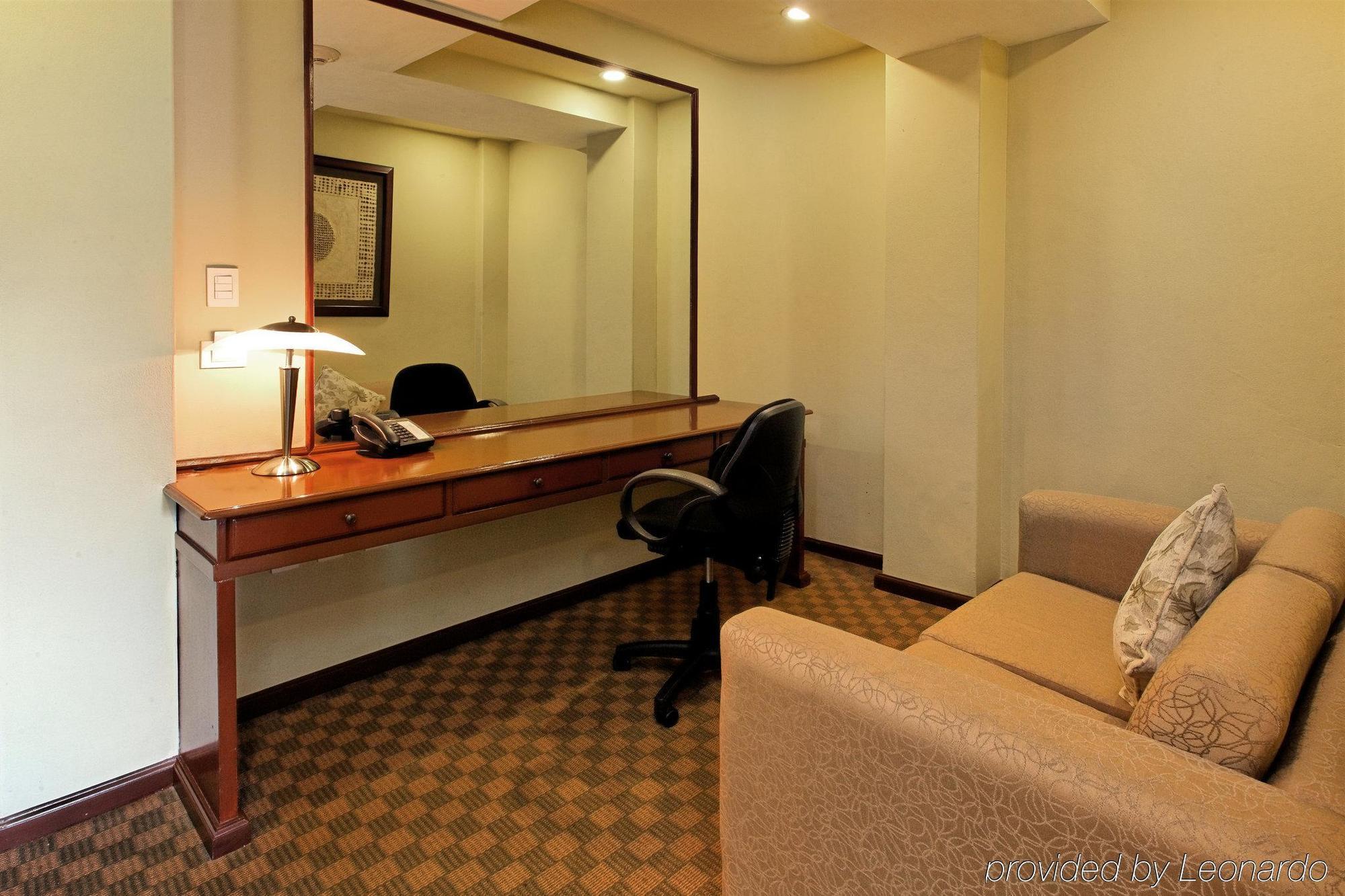Holiday Inn & Suites Mexico Zona Reforma By Ihg Zimmer foto