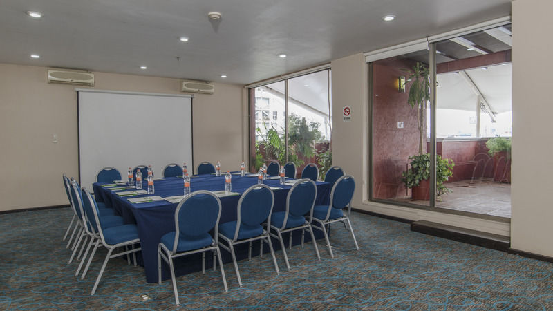 Holiday Inn & Suites Mexico Zona Reforma By Ihg Exterior foto